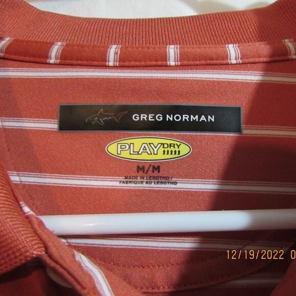 GREG NORMAN PLAY DRI MEN'S POLO GOLF SHIRT SIZE M BURNT ORANGE WHITE COLLAR - Picture 2 of 8